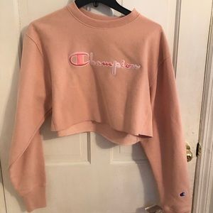 NWT Light Pink Cropped Champion Sweatshirt